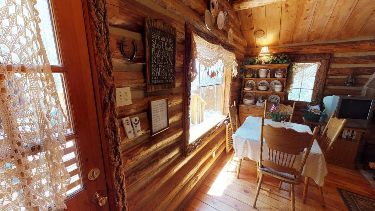 Cabin By The Creek With High Speed Wifi Red River Extérieur photo