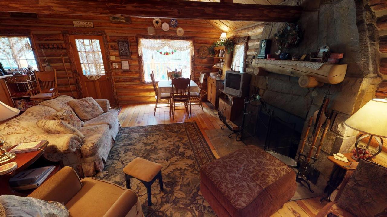 Cabin By The Creek With High Speed Wifi Red River Extérieur photo